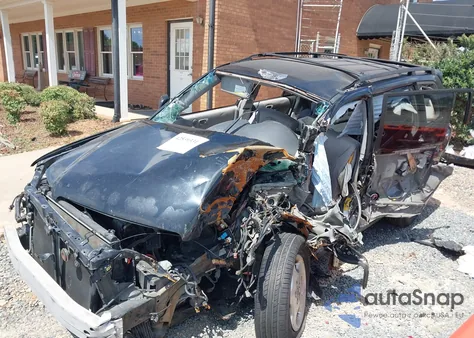 2004 Toyota Highlander Limited V6 z USA, uszkodzony, nr VIN JTEDP21A440033732